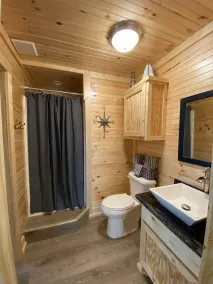 The Stablehouse at Copperas Creek - A Fully Renovated Relaxing Retreat - Image 3
