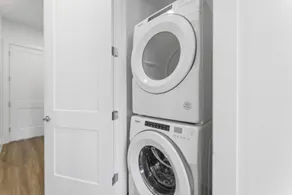 Boho Soco 1BR Queen Suite w Gympickleballlaundry - Image 5