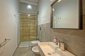 Inviting 6-Bed House in Brindisi - Image 2