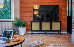 2 Bedroom Stunning Apartment In Stezyca - Image 2