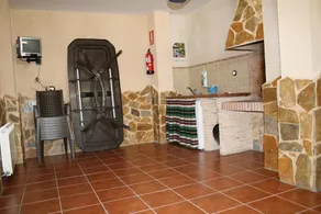 Casa rural para 8 personas junto al río Júcar, patio con barbacoa y wifi - Image 3