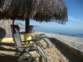Oceanfront villa with infinity view pool, 1/2 mile north of LosBarriles sleeps 8 - Image 5