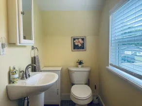 Fisherman's Dream Location By Salmon River! Lake Ontario Sandy Beaches! - Image 5