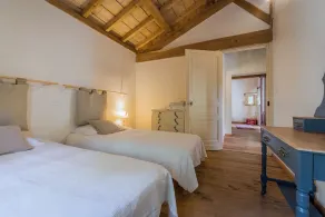 Villa Saint Cirque, a holidayhouse with a very large private pool - Image 5