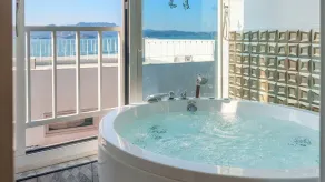 Yeosu Yegreena Spa Pension - Image 2
