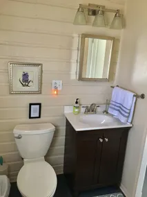 Sommerhus ved søen på privat vej ved Keuka Lake State Park. - Image 2