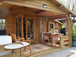 1 bedroom accommodation in Gillingham - Image 4