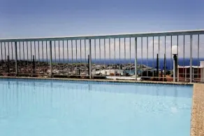 Bondi Beach Break Fab Studios - roof top pool   excellent monthly rates - Image 4