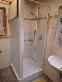 05 Zwei-raum-appartement 35qm mit Vollausgestatteter Küche - Image 2
