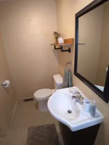 All-inclusive Apartment - 1 Bedroom, 1 Bath, Equipped Kitchen, & Laundry - Image 4