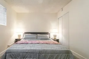 Updated 4 Bedroom Home with Pool and Den - Image 4