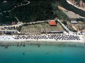 KATSANEIKO Mansão construída em pedra com PISCINA privada - Image 5