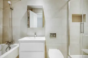 Modern Waterloo 2BR open plan with Balcony on Lower Marsh, by Blueground - Image 3