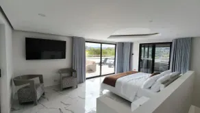 The Palms Hotel - Image 5