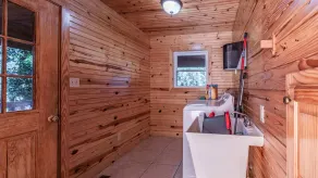 \"The Hideout\" Cabin 14 - Image 3