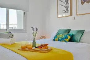 Phaedrus Living: Seaside Luxury Flat Lighthouse 67 - Image 4