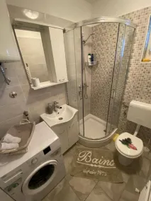 Cozy Countryside Apartment in Bristane - Image 2