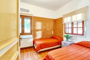 Villa Karteros with private swimming pool - Image 5