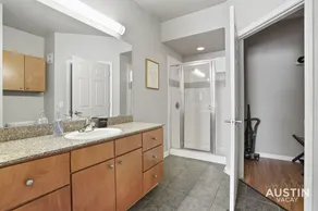 King Beds and Memory Foam Sleeper in Vibrant ATX Apt - Image 3