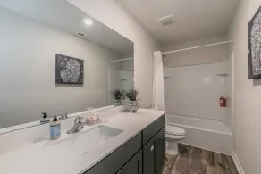 Elegant Modern 3BR New Built Retreat for Fam&Group - Image 4