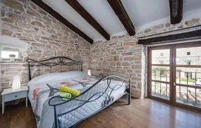 Amazing home in Porec - Image 5