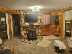 Quaint Cottage near Cranberry Lake - Image 3