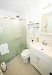 Key Lime Cottage in the heart of Islamorada - Image 2