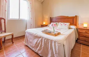 Amazing Home In Arahal - Image 3