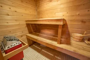 Spacious, Secluded Retreat with Rustic Charm - Image 2