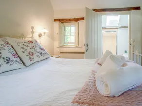Primrose Cottage - Hw7100 - Image 3