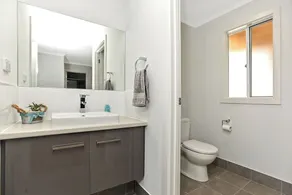 62 Castle Ave - Luxury - Near Beach - No Linen Included - Image 4