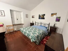 Alte Villa mit Pool und Park in absoluter Privatsphäre - Image 4