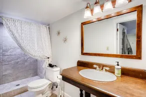 Cherry Creek North - Walkable! Discount cleaning fee!!! Basement level apartment - Image 4
