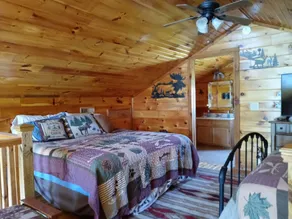 CreekView Cabin is  very private overlooking  Shoals Creek wJacuzzi  & more - Image 3