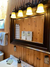 \"Unto the Hills\" Scenic and quiet cabin in Hocking Hills on 5 acres with a pond - Image 5