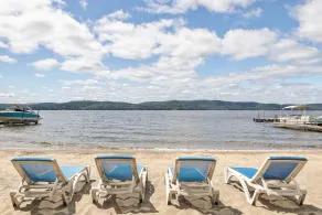 Lakefront Chalet on Lac-Simon with Sandy Beach, Sunsets & Fireplace - Image 4