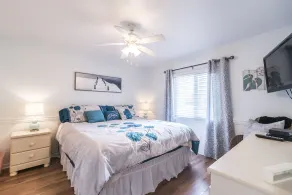 Recently Renovated Ocean view condo, small complex + Free Attraction Tickets! - Image 5