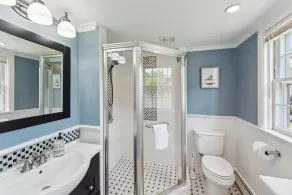 Spacious Home, Sunny Pool, Fantastic Yard - Minutes Walk to Beach! - Image 5