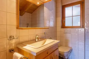 Chalet Coucou Luxury 10 pax Chalet with incredible views and garage - Image 3