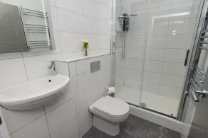 Comfortable & Available 2 Bedroom Apt w/ Parking - Image 3