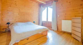 Le chalet dans la prairie - Image 3