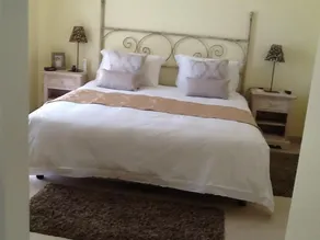 Villa with private pool - Image 4