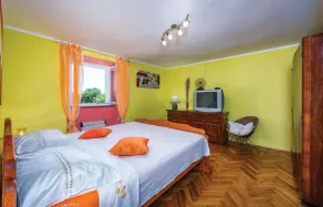 Beautiful home in Nedescina - Image 5