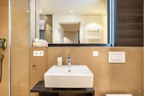 Appartamento premium 'Fässle' con terrazza privata, giardino comune e Wi-Fi - Image 3