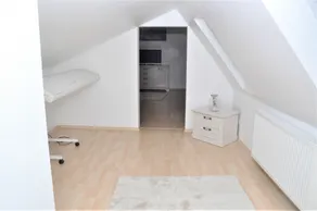 200m² Wohnung in Walldorf - SAP - Image 2