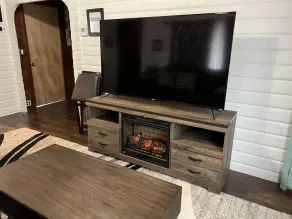 Cozy Cabin - Image 2