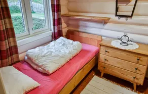 Stunning Home In Sjusjøen With Sauna - Image 5