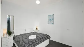 Coasters 9 is a self-contained apartment situated in the beach-side village of Sawtell. - Image 3