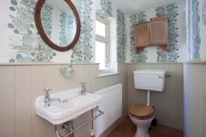 Idyllic house vast views, great for winter walks & cosy nights by open fires. - Image 4