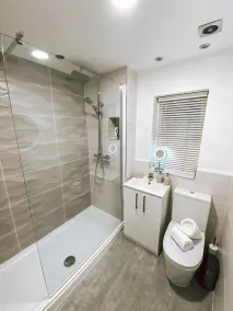 Lodge-Salle de bain privée-Vue sur Parc - Image 4